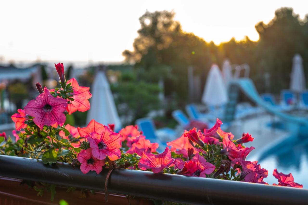 Veramar Hotel Kranevo Dış mekan fotoğraf